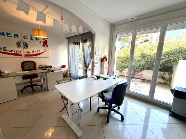 Appartement 2 pièces 64 m²