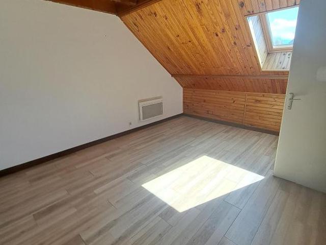Appartement 2 pièces, 65 m² à louer à Entremont le Vieux 73670
