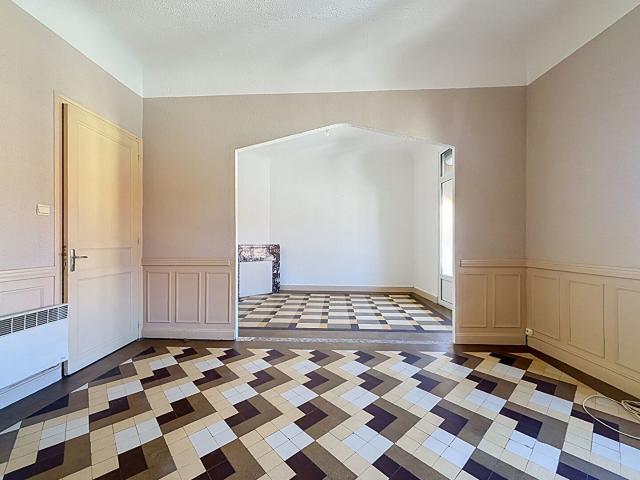Appartement 2 pièces 65 m²