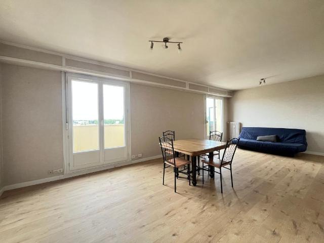 Appartement 2 pièces 65 m²