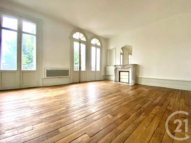 Appartement 2 pièces 65 m²
