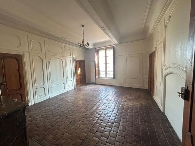 Appartement 2 pièces 65 m²