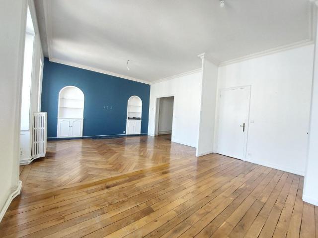 Appartement 2 pièces 65 m²