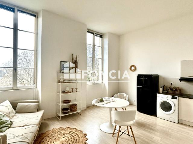 Appartement 2 pièces 65 m²