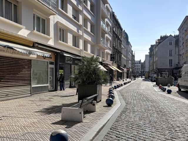 Appartement 2 pièces 65 m²