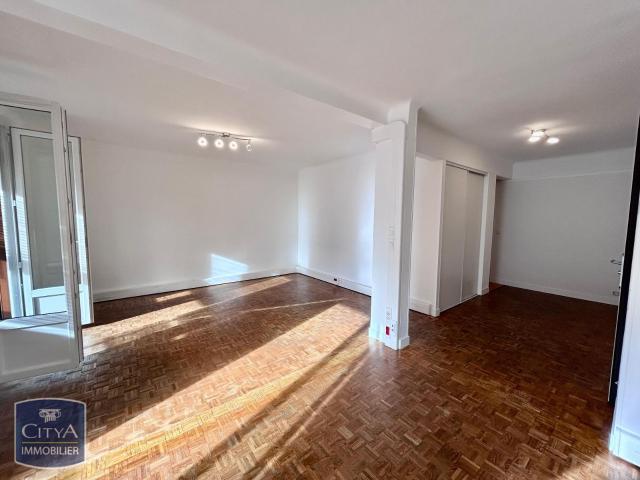 Appartement 2 pièces 65 m²