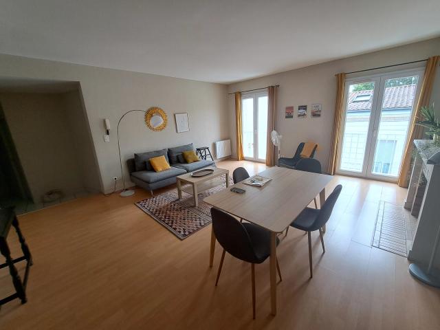 Appartement 2 pièces 65 m²