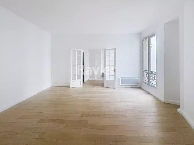 Appartement 2 pièces, 66 m² à louer à Paris 6 75006