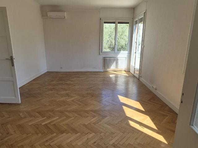 Appartement 2 pièces 66 m²