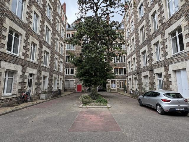 Appartement 2 pièces 66 m²