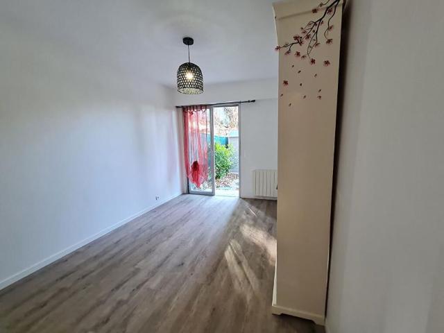 Appartement 2 pièces, 68 m² à louer à Grasse 06130