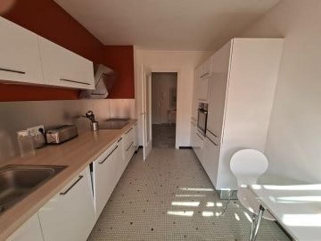 Appartement 2 pièces 69.7 m²