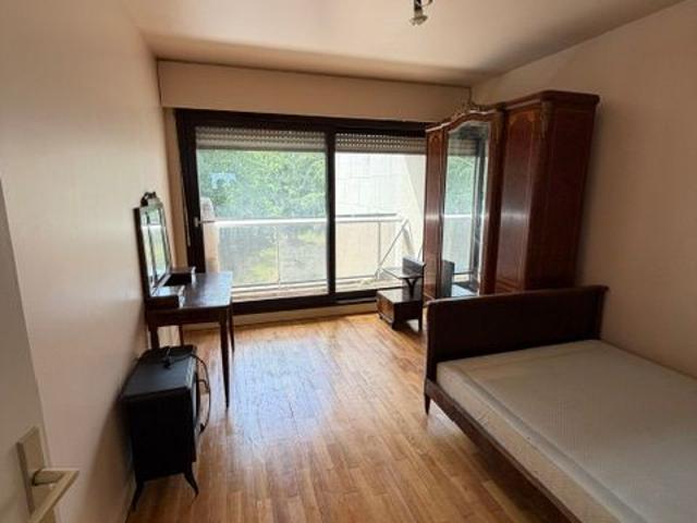 Appartement 2 pièces, 70 m² à louer à Saint Cloud 92210