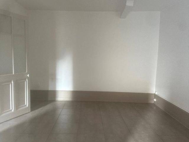 Appartement 2 pièces 71250 Cluny