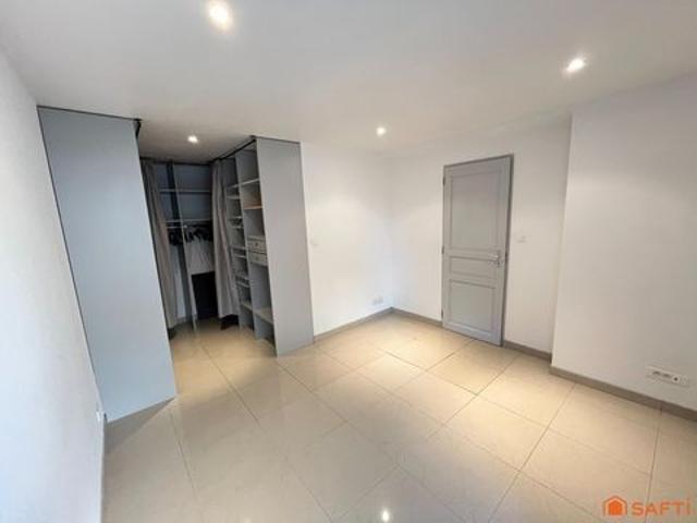 Appartement 2 pièces – 72 m² – Saint Quentin