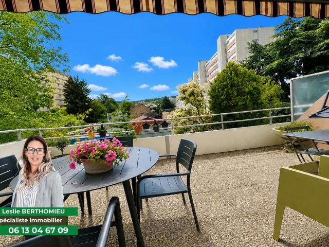 Appartement 2 pièces 77 m²