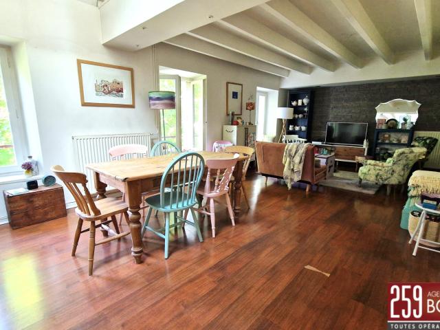 Appartement 2 pièces 74 m²