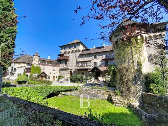 Appartement 2 pièces 75 m²