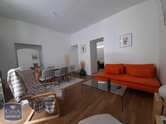Appartement 2 pièces 75 m²