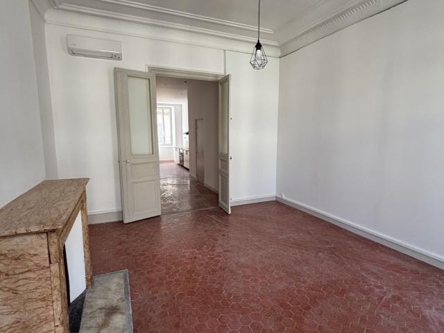 Appartement 2 pièces 79 m²