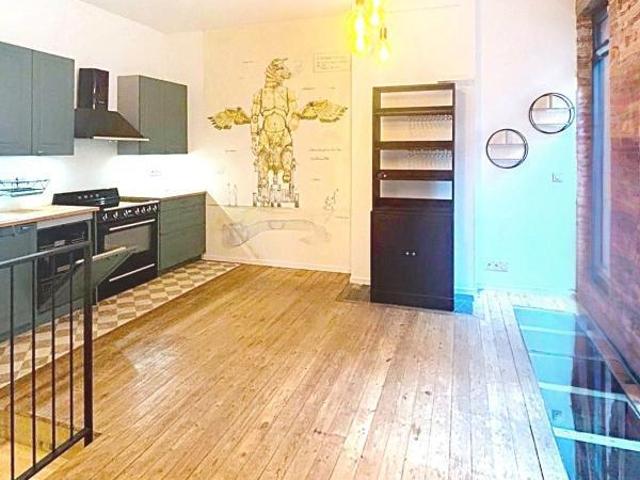 Appartement 2 pièces 83 m²
