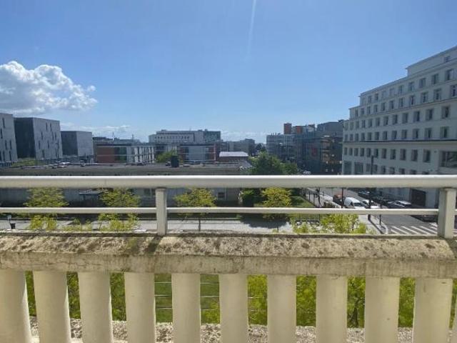 Appartement 2 pièces, 80 m² à louer à Le Havre 76600