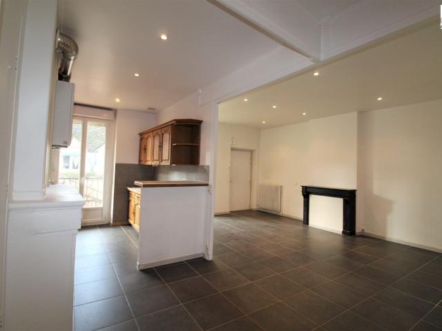 Appartement 2 pièces 81 m²