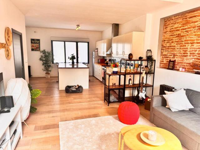 Appartement 2 pièces 81 m²