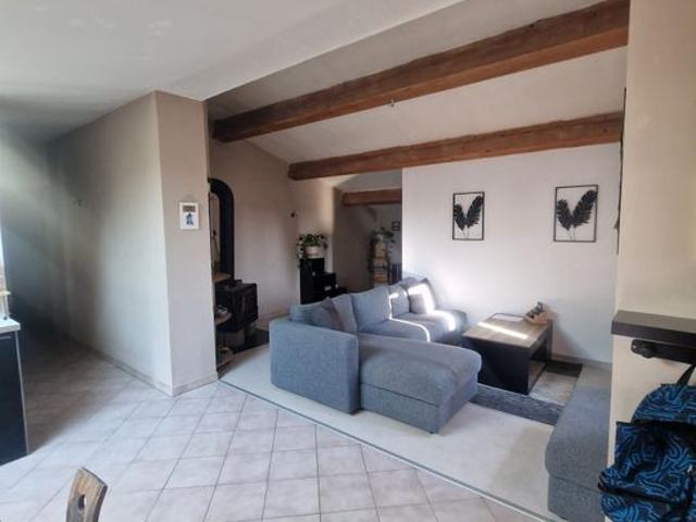 Appartement 2 pièces, 84 m² à louer à Apt 84400
