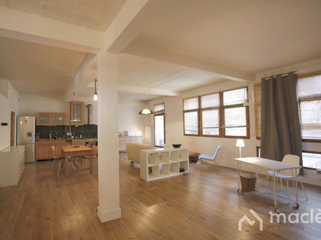 Appartement 2 pièces 84 m²