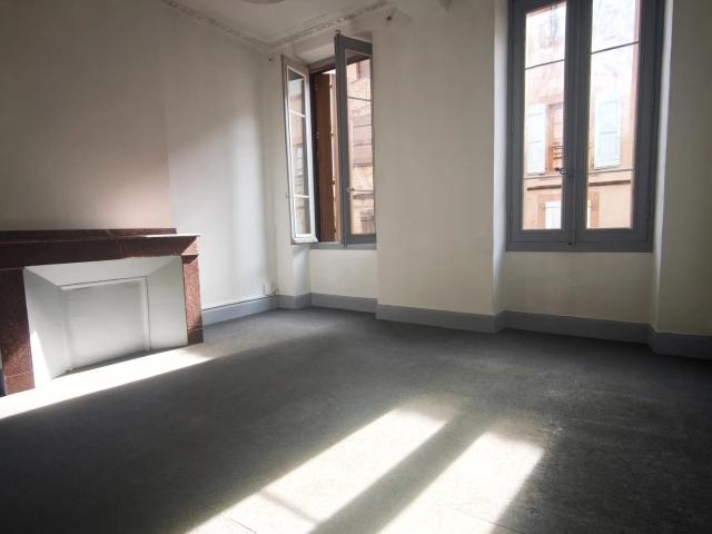 Appartement 2 pièces 86 m²