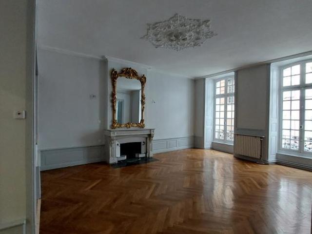 Appartement 2 pièces 93 m²