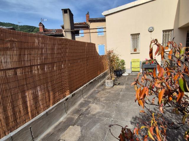 Appartement 2 pièces 95 m²