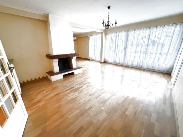 Appartement 2 pièces 105 m²