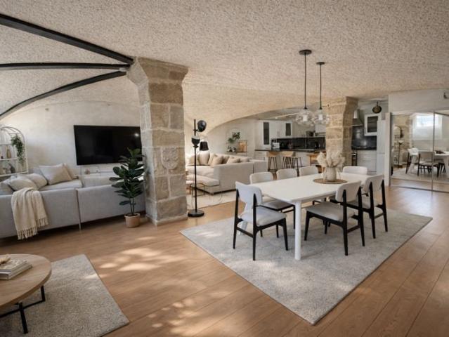 Appartement 2 pièces 106 m²
