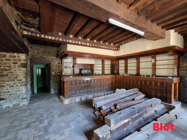 Appartement 2 pièces 107 m²