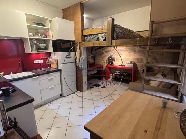 Appartement 2 pièces 12 m²