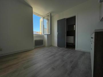 Appartement 2 pièces, 23 m² à louer à Ruoms 07120