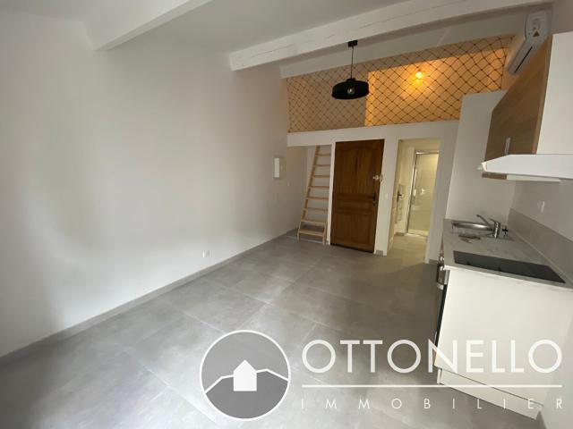 Appartement 2 pièces, 21 m² à louer à Roquebrune sur Argens 83520