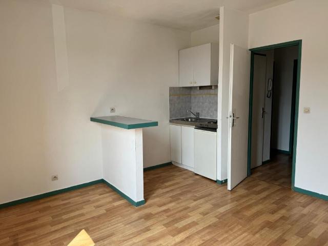Appartement 2 pièces, 27 m² à louer à Bordeaux 33800