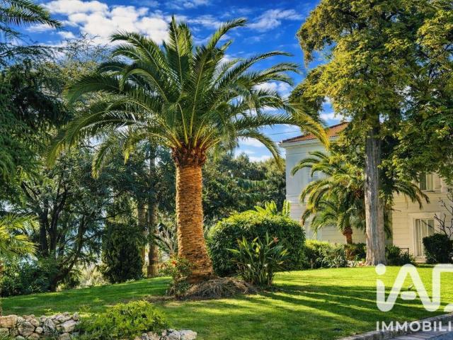 Appartement 2 pièces, 27 m² à louer à Cannes 06150