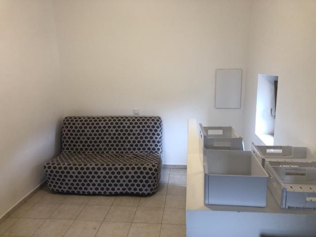 Appartement 2 pièces, 27 m² à louer à Grasse 06130