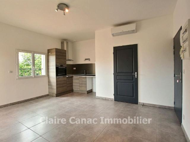 Appartement 2 pièces, 27 m² à louer à Labruguière 81290