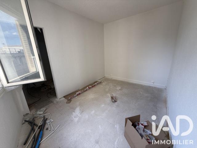 Appartement 2 pièces, 27 m² à louer à Nîmes 30900