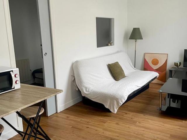 Appartement 2 pièces, 27 m² à louer à Niort 79000