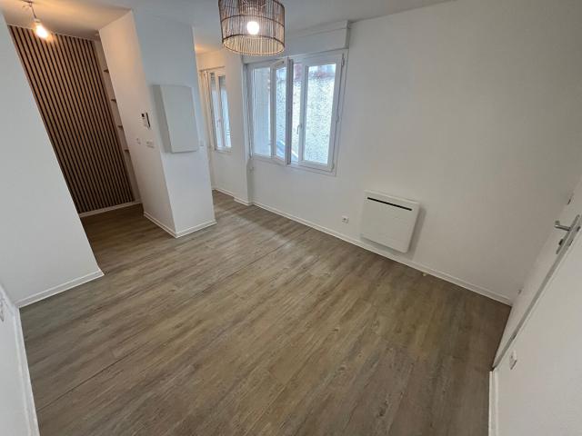 Appartement 2 pièces, 27 m² à louer à Pau 64000