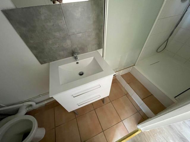 Appartement 2 pièces, 24 m² à louer à Ruoms 07120