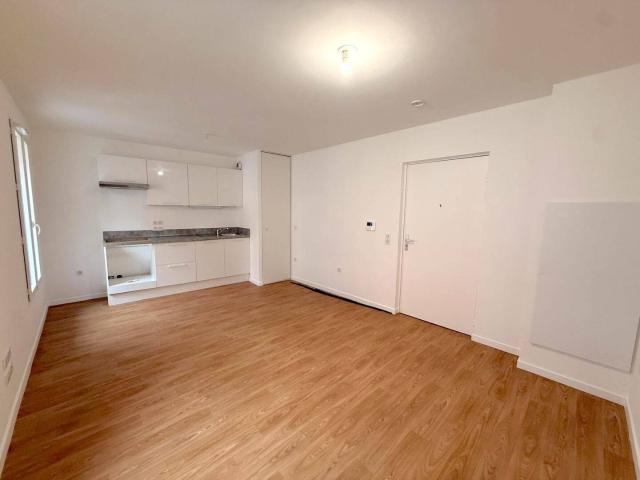 APPARTEMENT 2 PIÈCES
