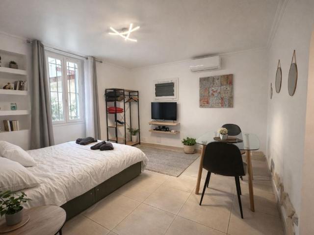 Studio 25 m²