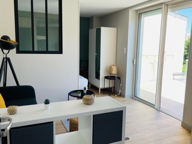 Appartement 2 pièces, 26 m² à louer à Bordeaux 33000